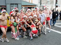 Speedo Run 波士顿寒冬比基尼慈善捐助跑17